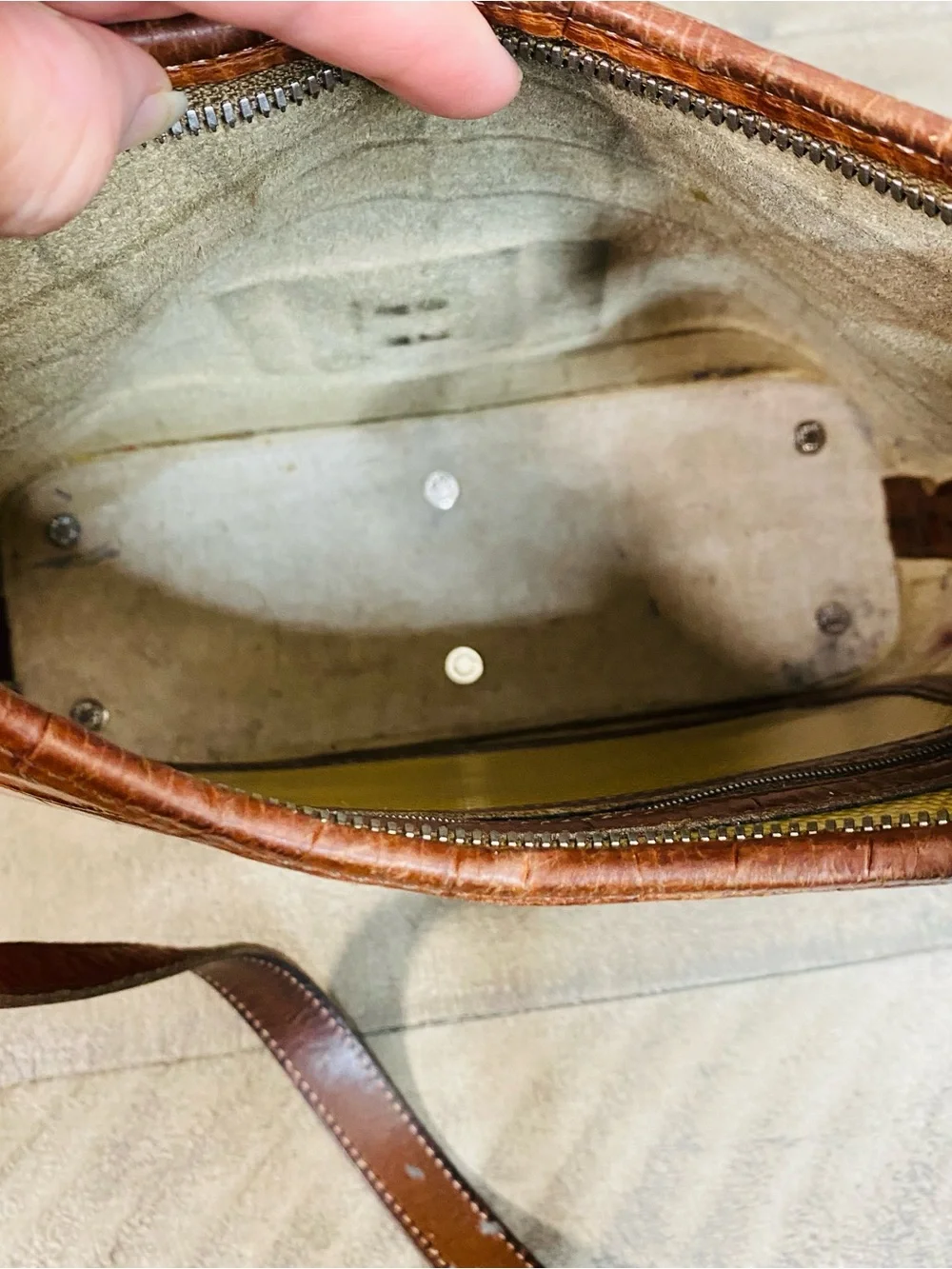 Vintage Dooney & Bourke Bayou Collection Brown Croc-Embossed Leather Hobo Bag